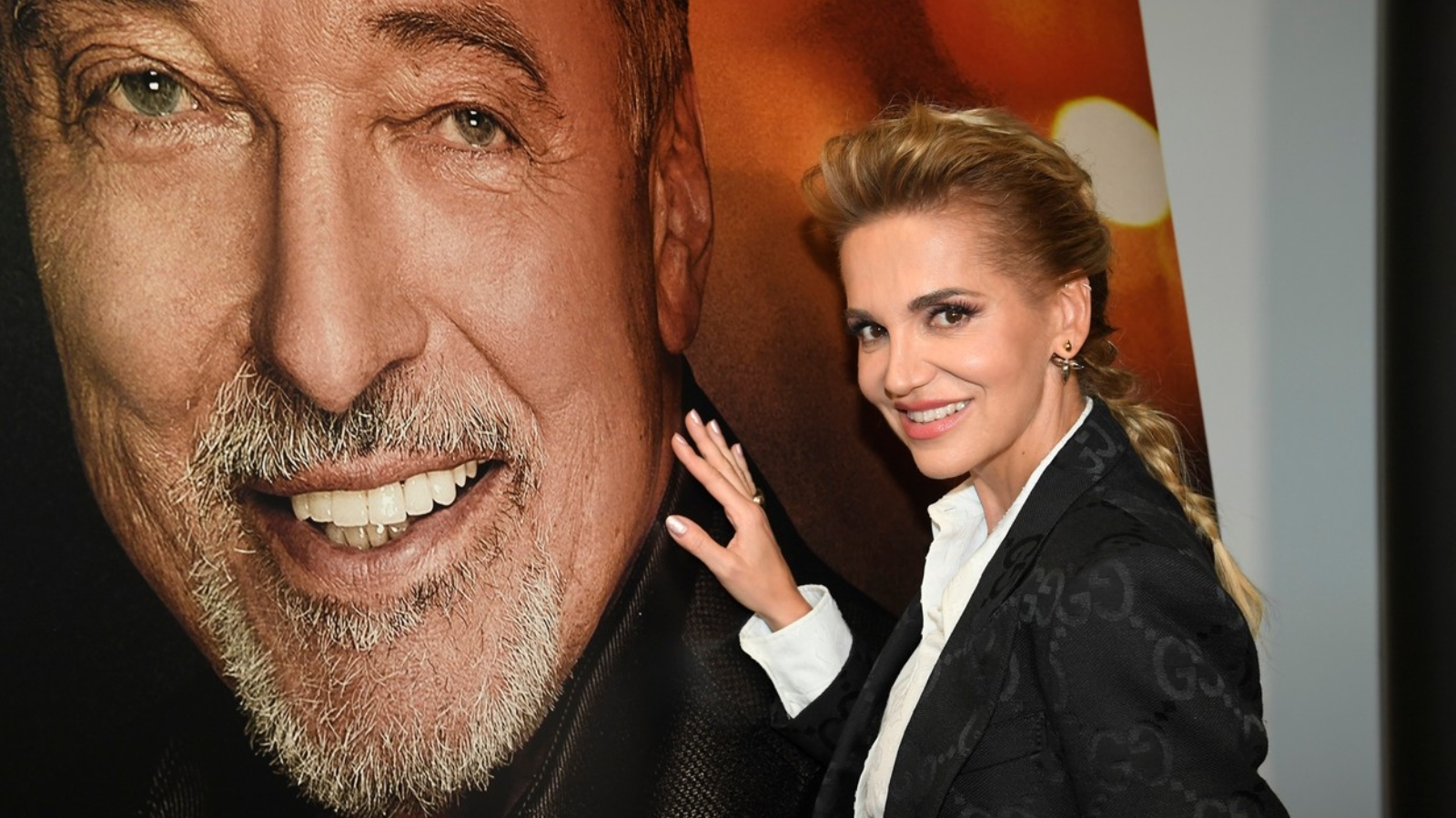 Nehoda jí zkomplikovala život, ona se dokázala znovu nadechnout. Dara Rolins slaví 50. narozeniny
