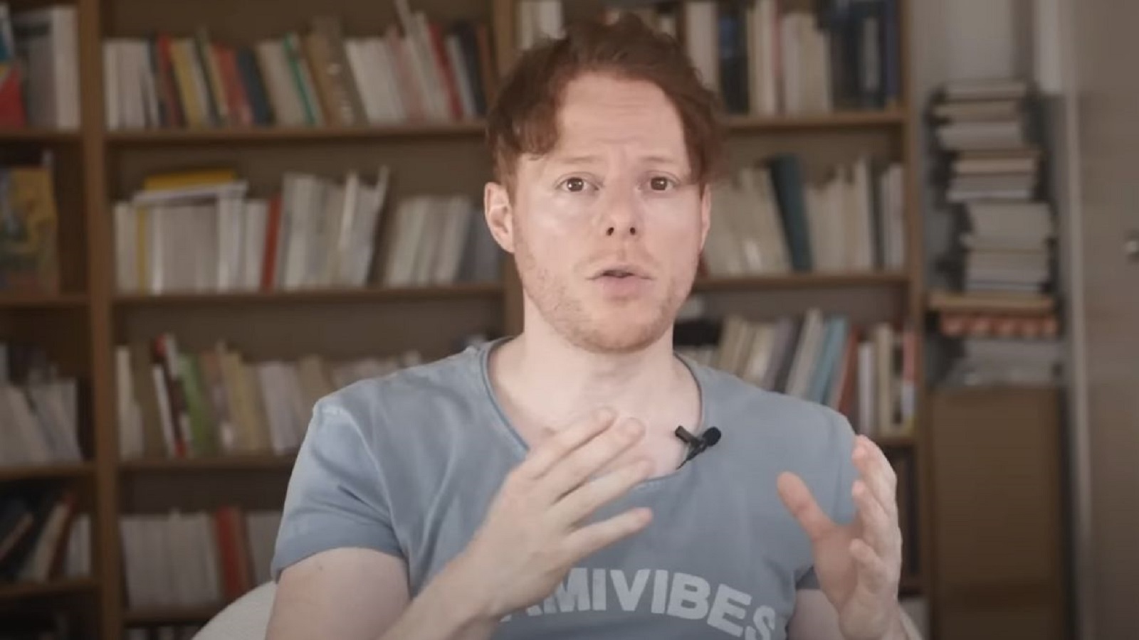 Netradiční hvězda TikToku: Profesor filozofie má ve Francii obrovský úspěch