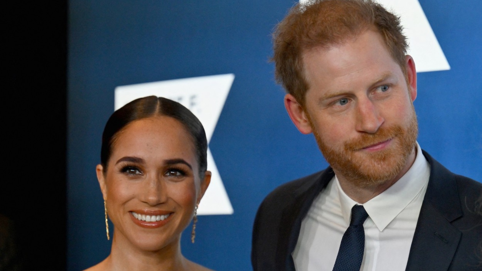Krize v “dokonalém” vztahu? Princ Harry a Meghan jsou na pokraji rozpadu manželství