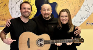 Jiří Krhut: Texty nevznikají tak, že je píšete na&nbsp;papír odshora dolů. Mám nápady, nastřílím je, a&nbsp;pak skládám