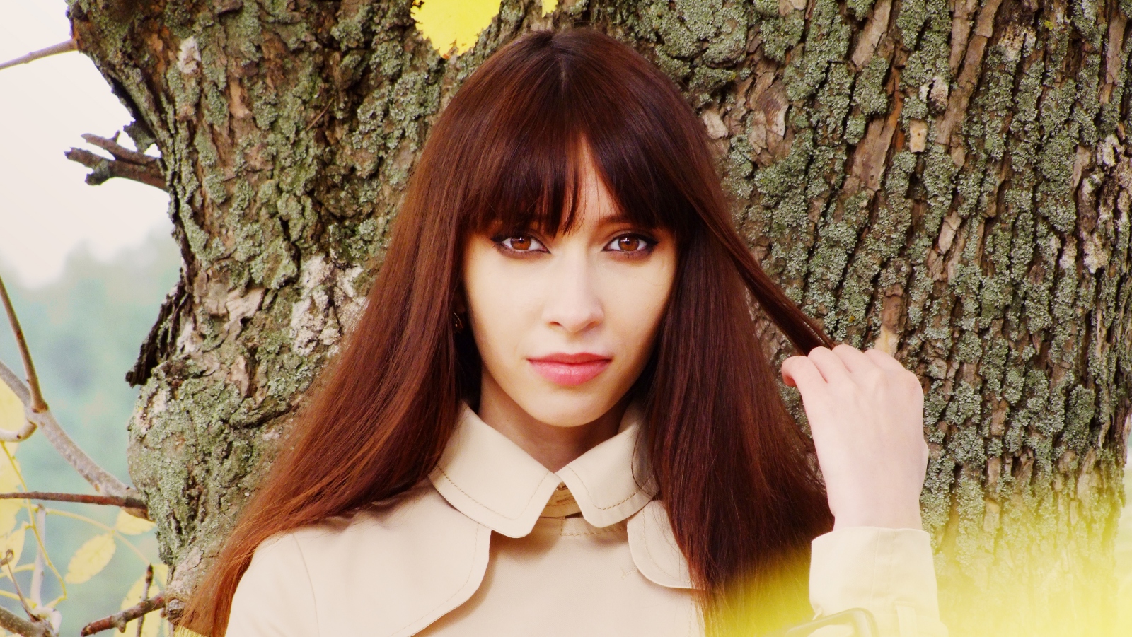 Ofinky jsou zpět! Zvolíte prostříhanou nebo oponku rozdělenou do stran?