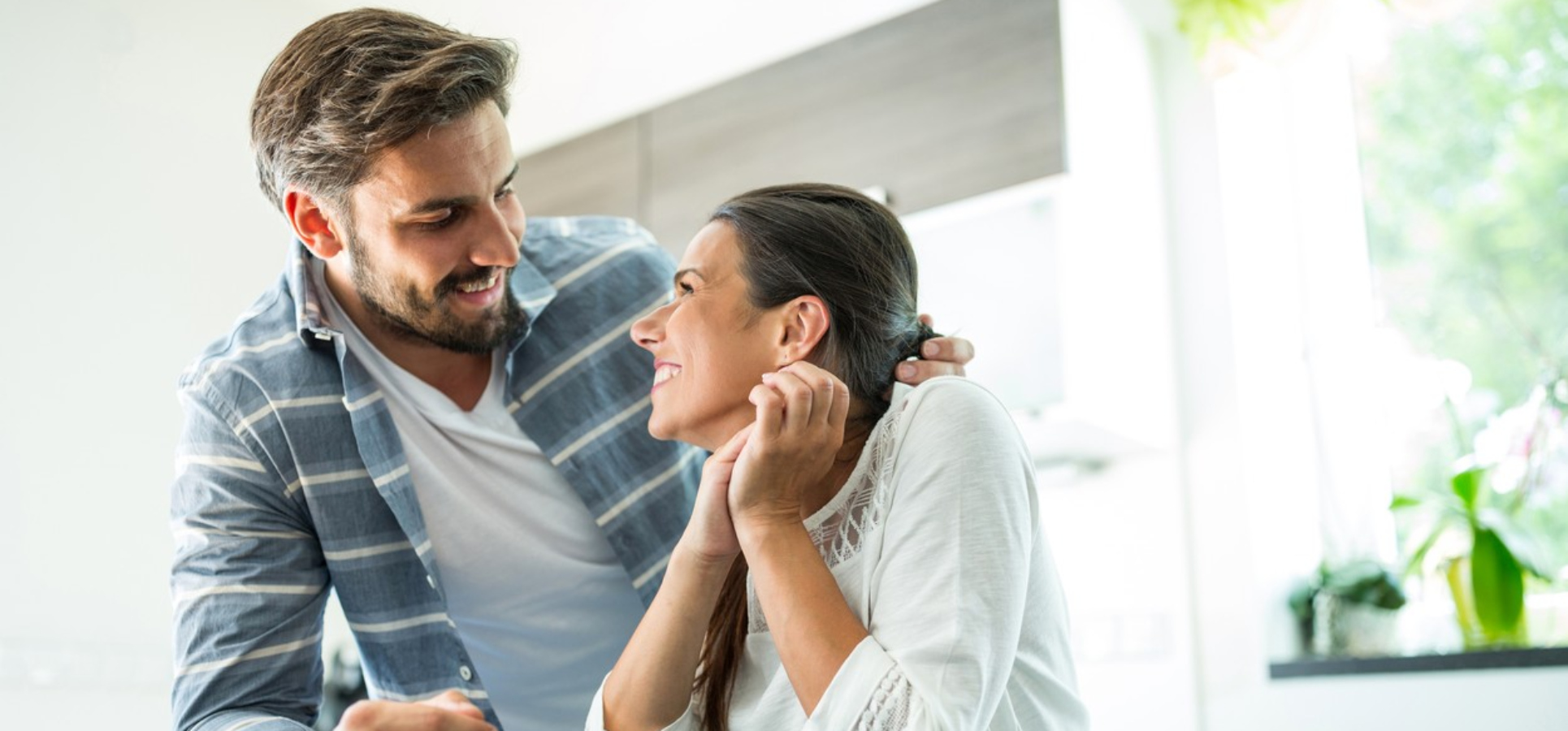 Jednoduché způsoby, jak někoho přimět, aby se do vás zamiloval. Rozhodně netlačte na&nbsp;pilu