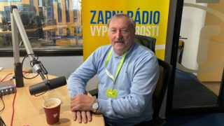 Antonín Panenka: Vždycky jsem se snažil hrát pro&nbsp;diváky a&nbsp;dát fotbalu víc než jen kopání do míče