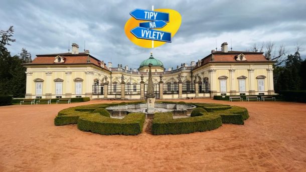 Zámek Buchlovice je významné šlechtické sídlo se vším všudy. Kochejte se květinami, pávy a&nbsp;zvěří
