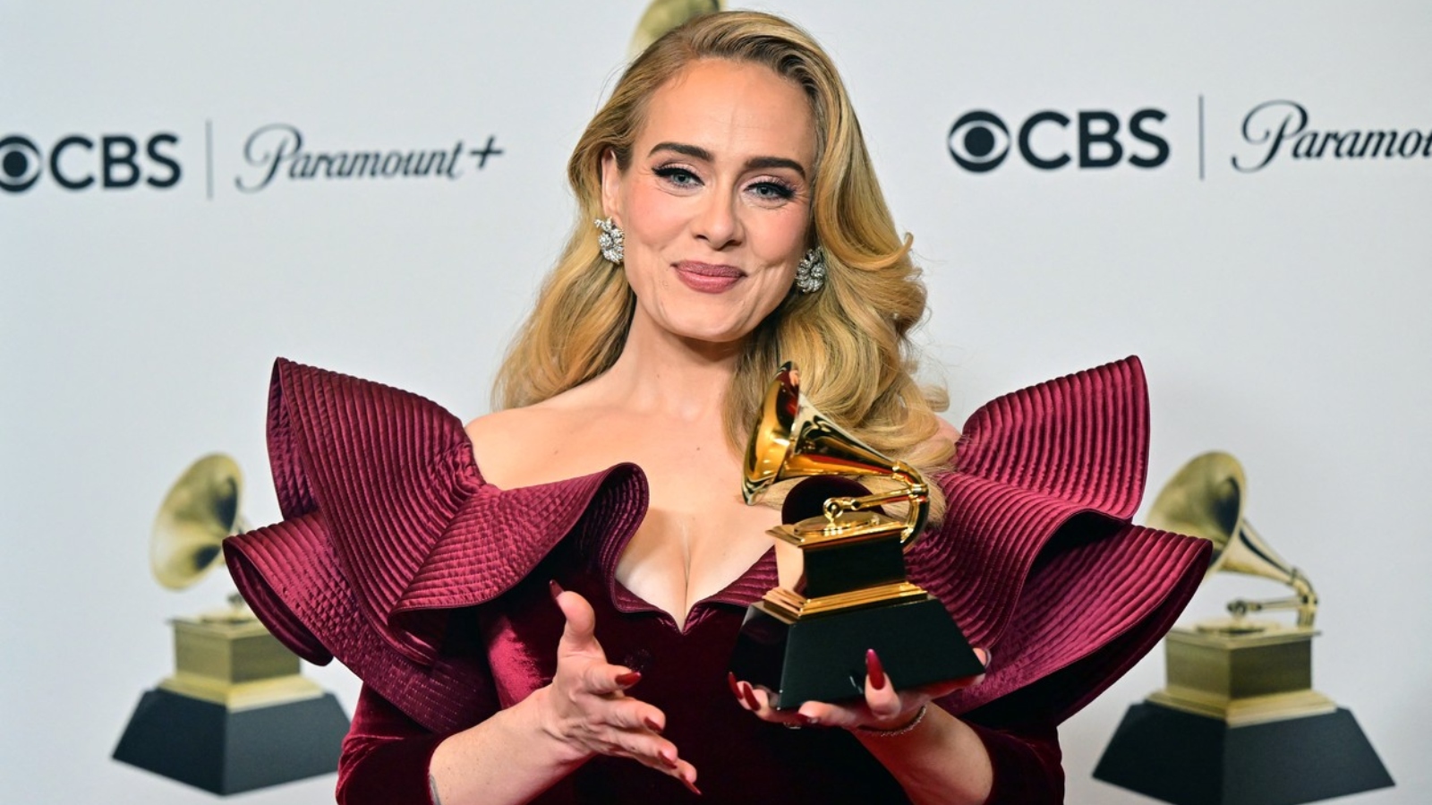 Hitovka týdne: Adele – Chasing Pavements
