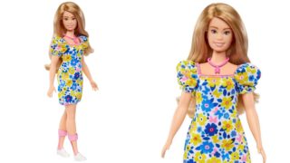 Na světě je první panenka Barbie s&nbsp;Downovým syndromem. Pojem perfektní z&nbsp;50.&nbsp;let je ten tam