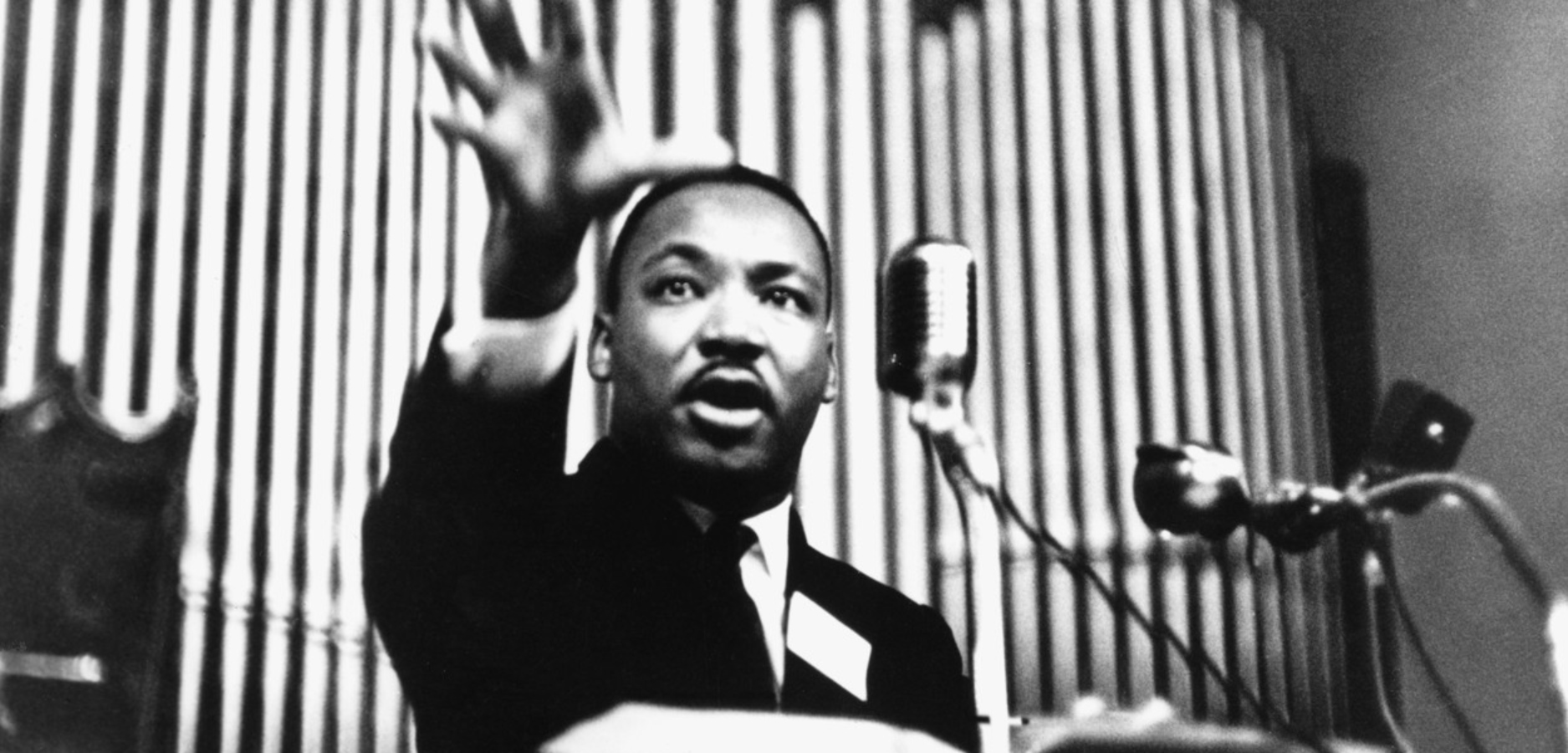 4.&nbsp;dubna byl spáchán atentát na&nbsp;Martina Luthera Kinga. Jedním z&nbsp;jeho odpůrců byl i&nbsp;tehdejší ředitel FBI