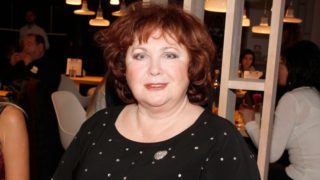 Naďa Konvalinková oslavila narozeniny. Trauma z&nbsp;dětství se jí přeneslo i&nbsp;do dospělého života