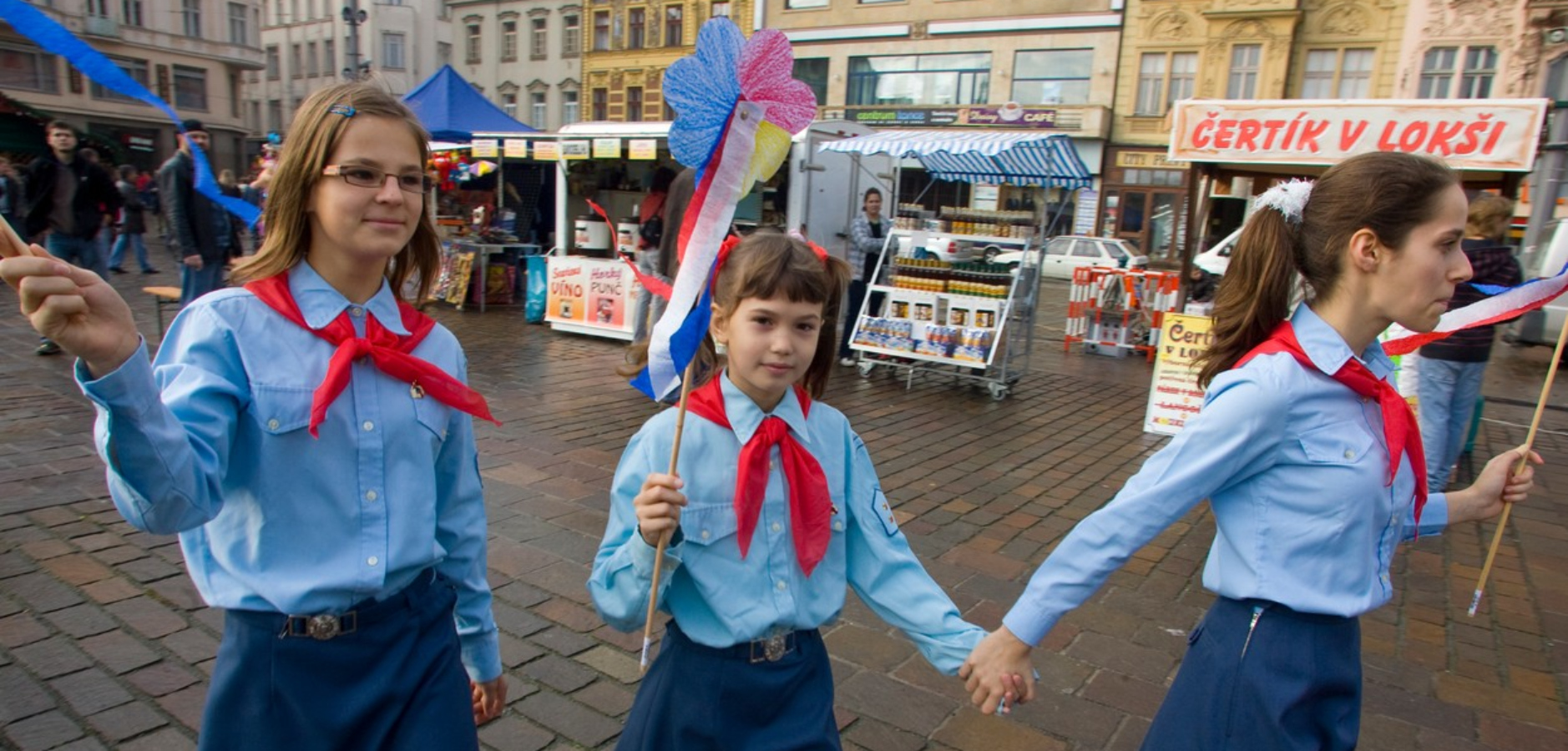 13.&nbsp;dubna vznikl Československý svaz mládeže, který postupně prorůstal nejen do škol