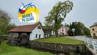 Na kole po&nbsp;Česku: Nahoru a&nbsp;dolů v&nbsp;Železných horách, až k&nbsp;rozhledně na&nbsp;Zuberském kopci