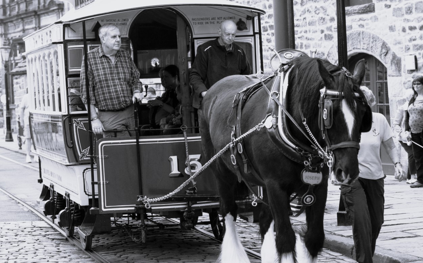 12.&nbsp;května se Pražané naposledy svezli koněspřežkou. Éru elektrických tramvají odstartoval František Křižík