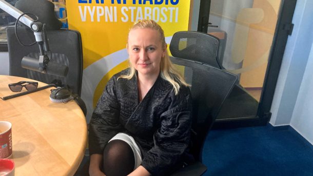 Lucie Macháčková: Historkám z&nbsp;Tinderu se daří lépe, než se mi kdy snilo. Kniha se už stala i&nbsp;bestsellerem