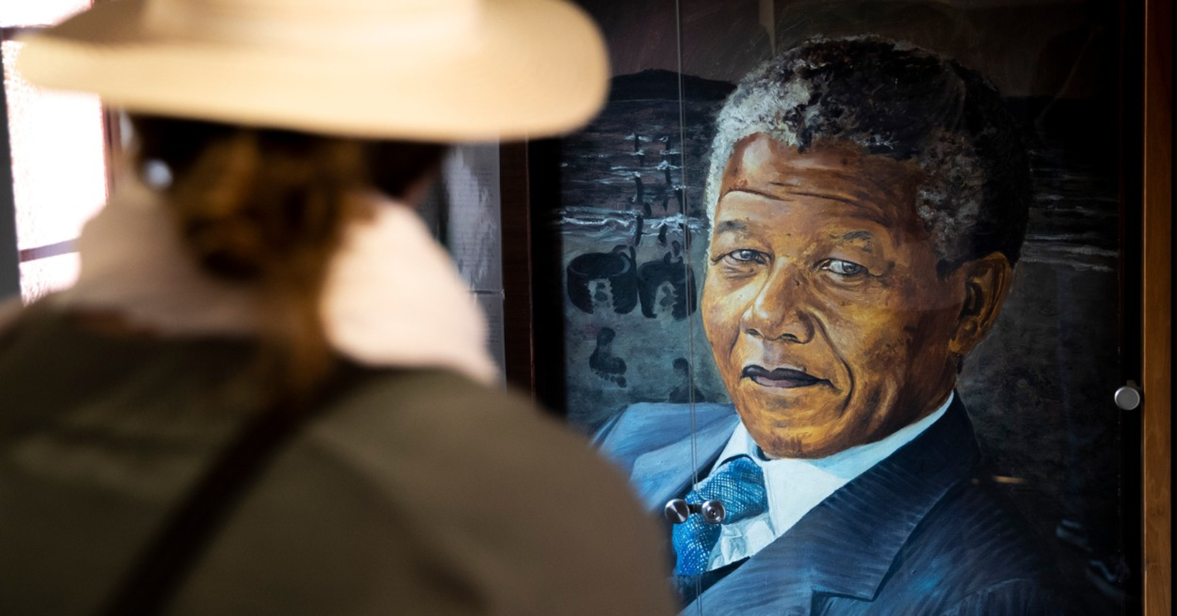 10.&nbsp;května se stal Nelson Mandela prezidentem JAR. Dodnes je označován za Otce národa