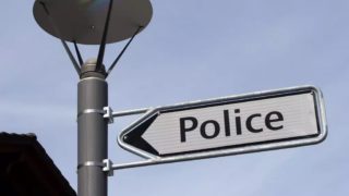 Ve Švýcarsku zatkli Češku, která se vydávala za policistku. Chtěla tak okrást seniora