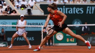Třeba příště! Karolína Muchová podlehla ve finále Roland Garros polské královně
