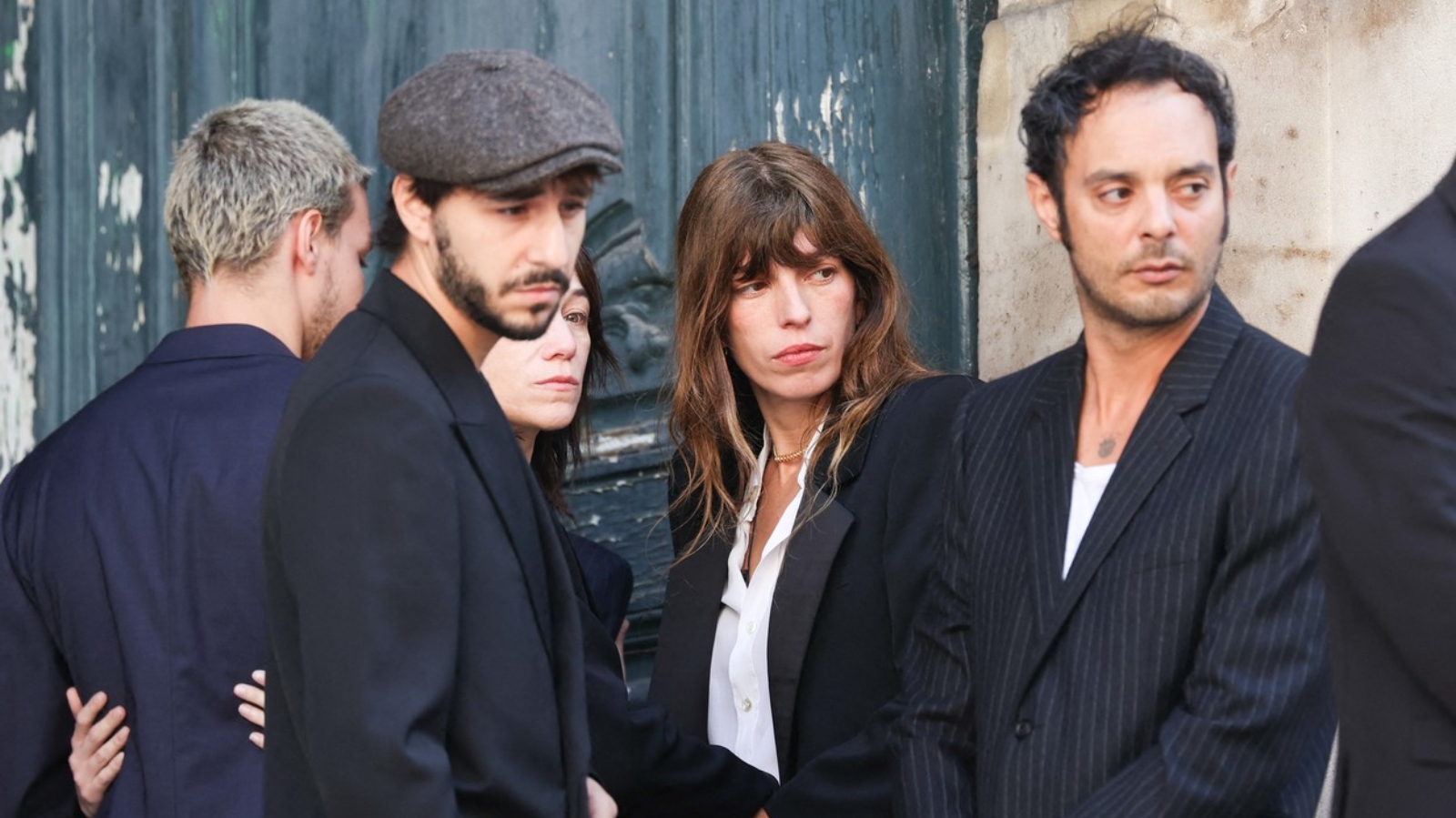 Pohřeb Jane Birkin (†76) v&nbsp;Paříži. Konečně se setkala se svou zesnulou dcerou a&nbsp;milovaným manželem
