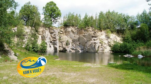 u lomu Transgranit si zaplavete s&nbsp;pohledem na&nbsp;jedinečnou skálu, která připomíná umělecké dílo