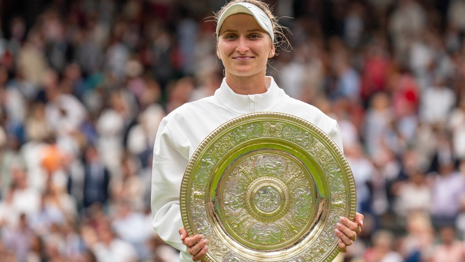 Další historický úspěch pro&nbsp;Česko! Osobnosti sportu i&nbsp;politiky gratulují Vondroušové k&nbsp;titulu
