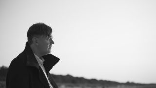 Michal Hrůza vydává emotivní singl Neplavec. Je to nejpovedenější klip posledních let, říká