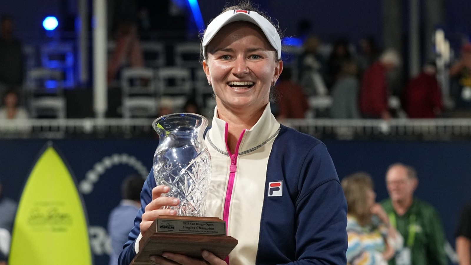Zpátky do TOP 10! Tenistka Barbora Krejčíková si z&nbsp;turnaje ze San Diega odváží dva tituly