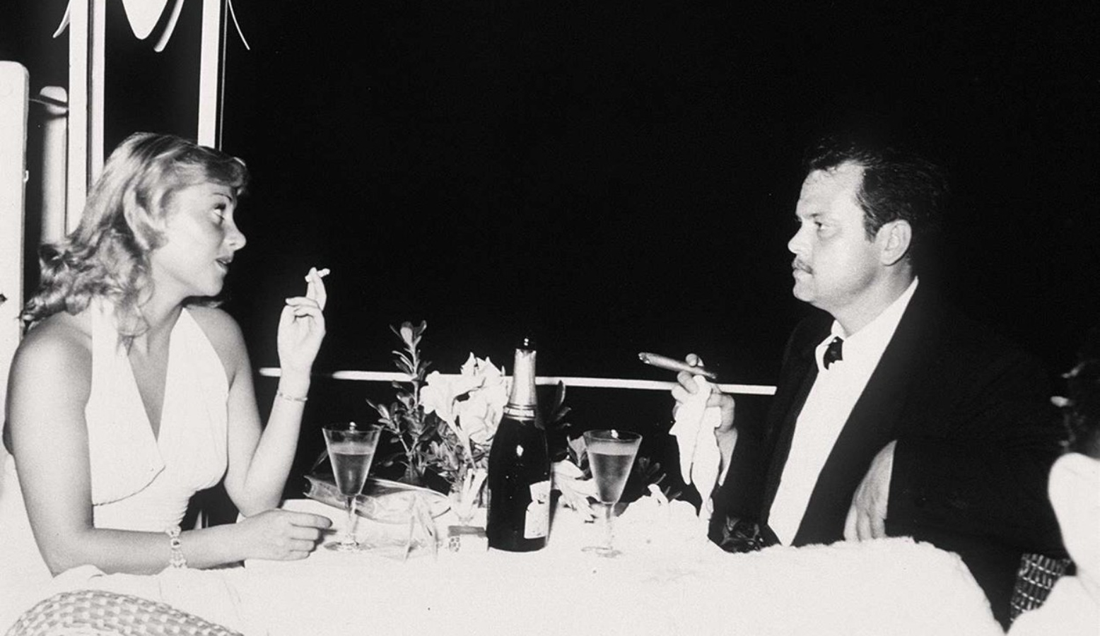 20.&nbsp;září se poprvé konal festival v&nbsp;Cannes. Už ve 40.&nbsp;letech byl globálním centrem kinematografie