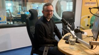 Mikuláš Peksa: Konsolidační balíček dopadá na&nbsp;studenty a&nbsp;mladé rodiny, kteří život teprve začínají