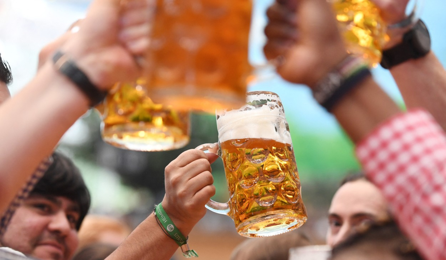 12.&nbsp;října byly položeny základy Oktoberfestu. Každý rok se festivalu účastní miliony návštěvníků