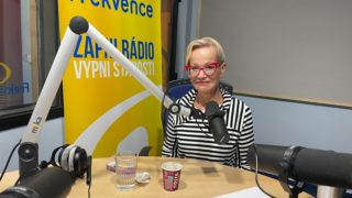Jitka Asterová: Po&nbsp;skončení pořadu na&nbsp;F1 mi bylo smutno po&nbsp;posluchačích. Byli to moji partneři