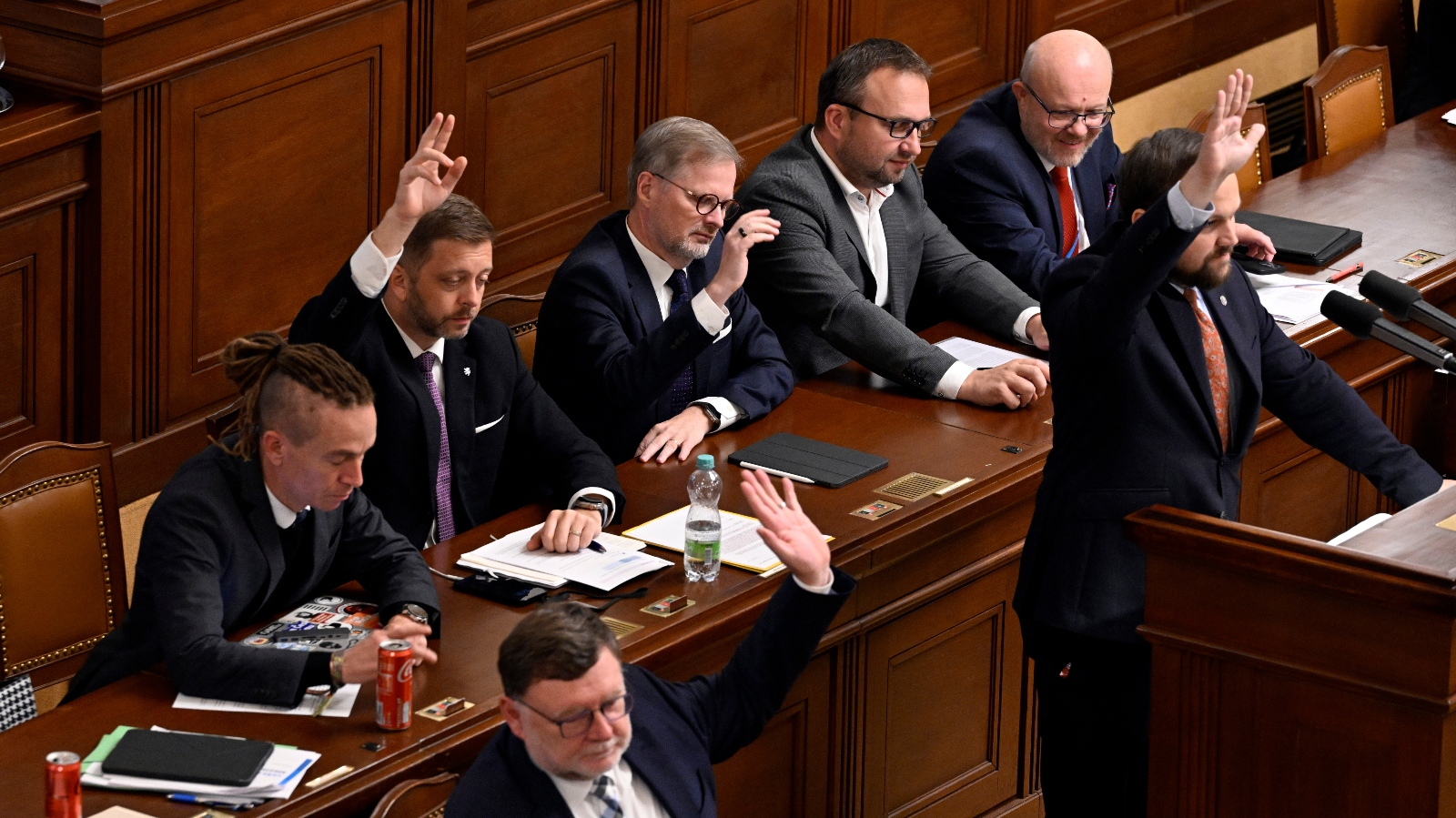 Konsolidační balíček byl schválen! má zlepšit rozpočet o 150 miliard