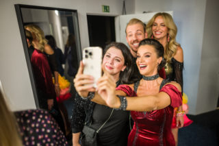 Zákulisí StarDance plné úsměvů i&nbsp;vtípků. Jak to vypadalo těsně před přenosem?