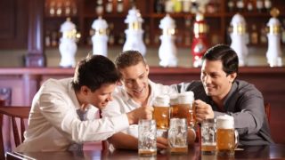 Vědci v&nbsp;Americe objevili způsob, jak zjistit opilost za pomocí jazykolamů