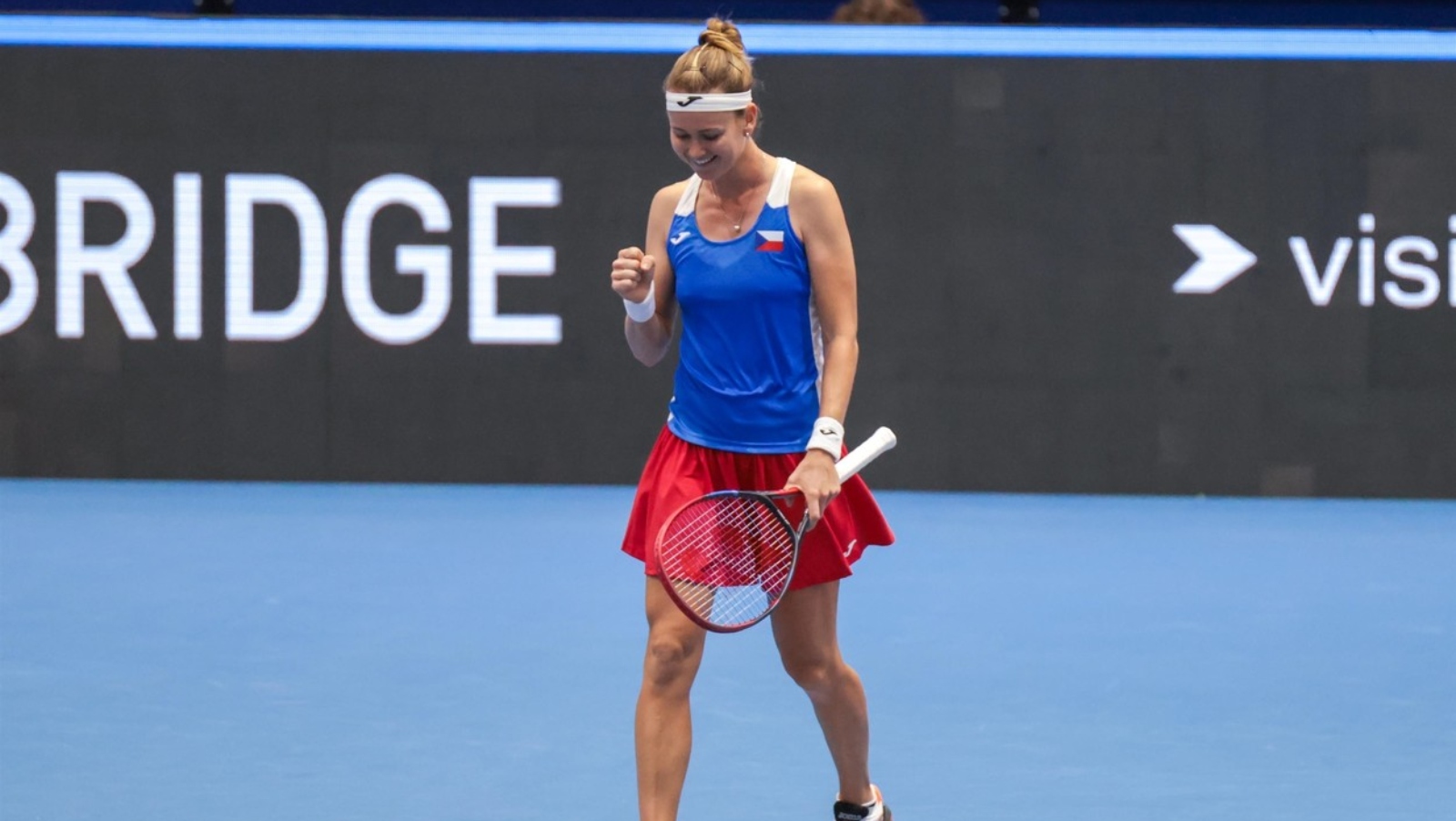 Na vítězné vlně! Češky v&nbsp;Poháru Billie Jean King porazily jasně Švýcarky