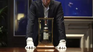 Archivní láhev whisky se vydražila za neskutečné peníze. Na&nbsp;kolik nového majitele vyšla?