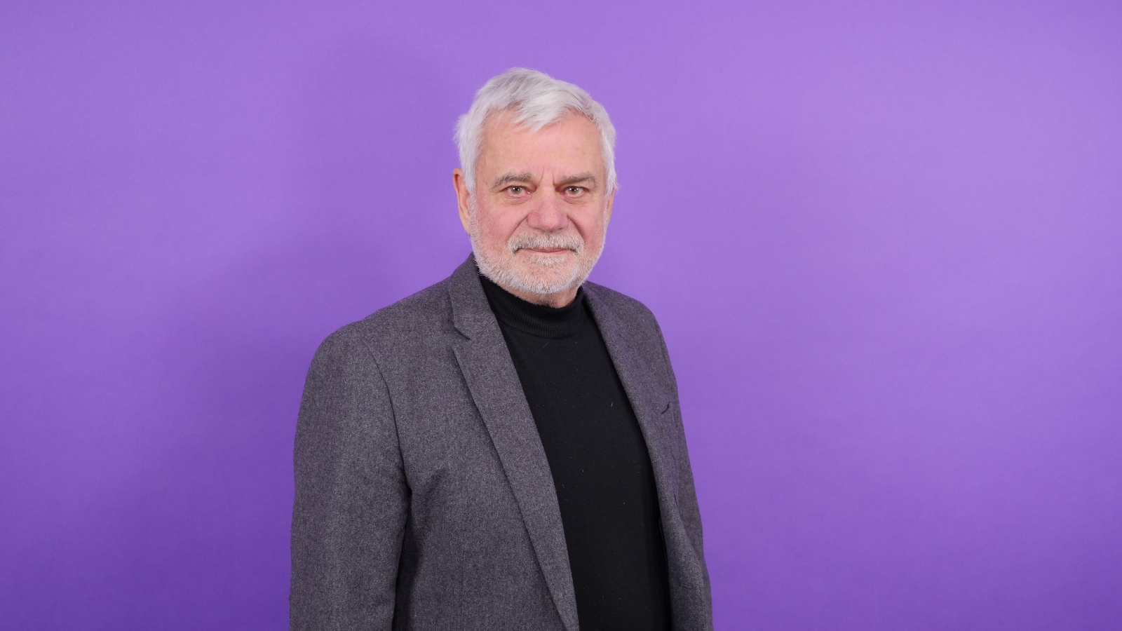 Petr Štěpánek: Žijeme v luxusu, užíváme si a stejně pořád brbláme a jsme nespokojení