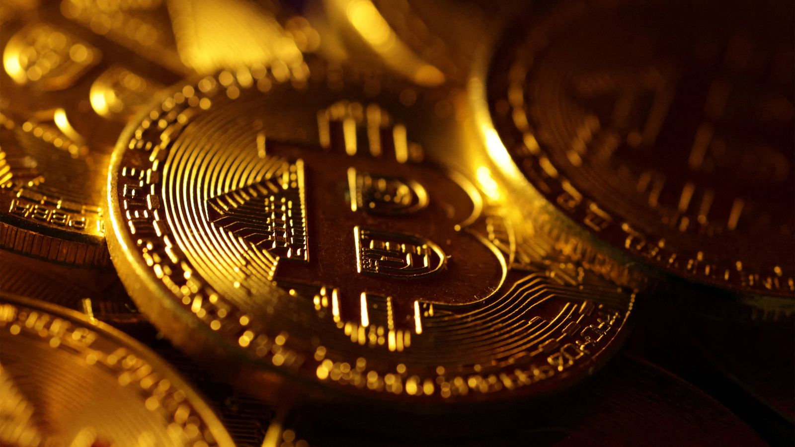 Bitcoin stoupl na nejvyšší hodnotu za poslední roky. Co za tím je?