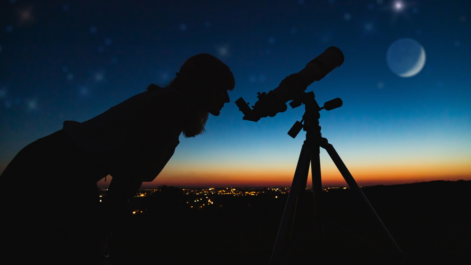 Únorový úplněk ve znamení Panny: Pozor si dejte na&nbsp;kritiku a&nbsp;určete si priority. Těšte se i&nbsp;na&nbsp;skvělý sex