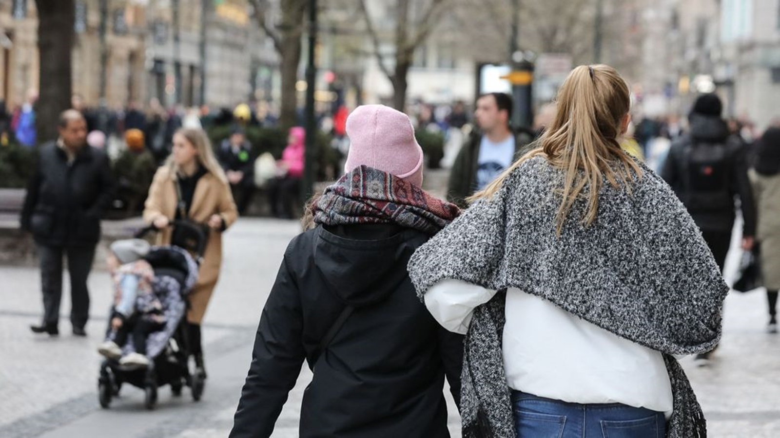 Dětí se u&nbsp;nás rodí méně, ale Česko má i&nbsp;tak už skoro 11 milionů obyvatel