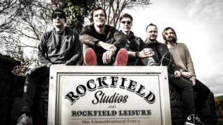 Chinaski se vrátili z&nbsp;nahrávání v Rockfieldu a&nbsp;přidávají druhou O2 arenu, kde oslaví 30 let