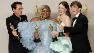 Oppenheimer se stal králem Oscarů. Pro&nbsp;sošku si došly i&nbsp;Billie Eillish či&nbsp;Emma Stone