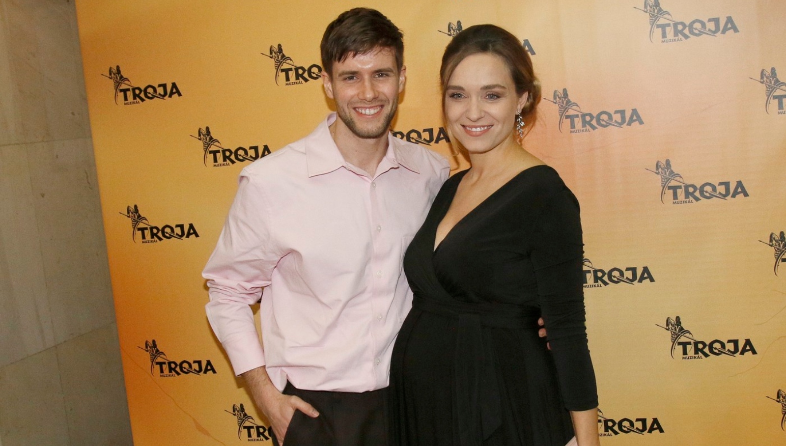 Šťastný tatínek Ondřej Havel ukázal své malé poklady. Holčičky dostaly netradiční jména