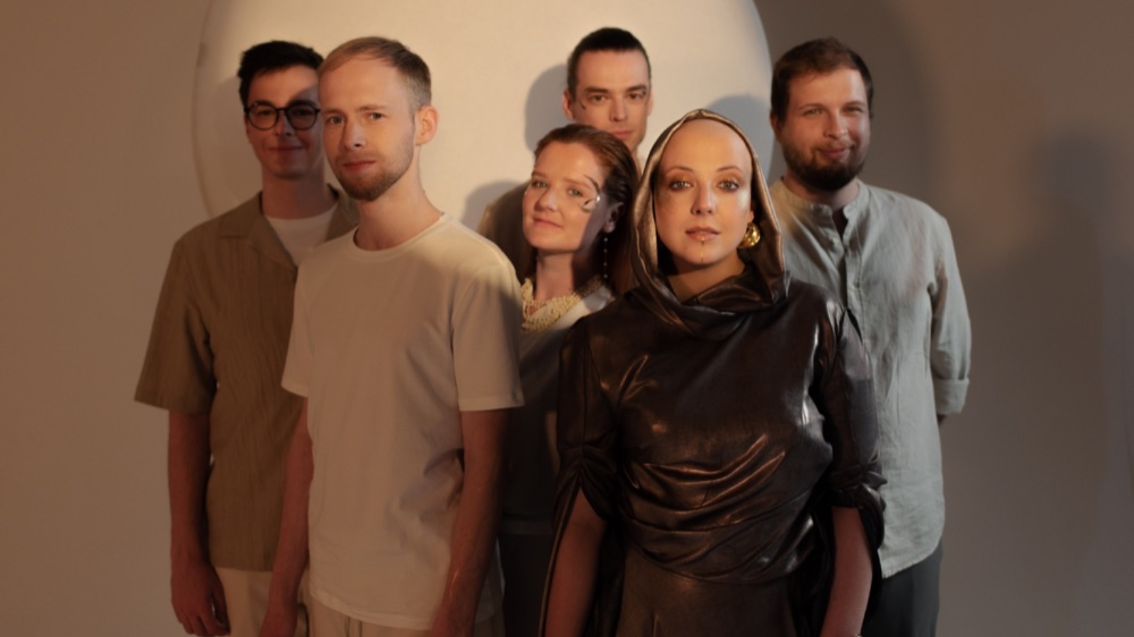 Anna Julie Slováčková pouští do světa videoklip k novému singlu Léto