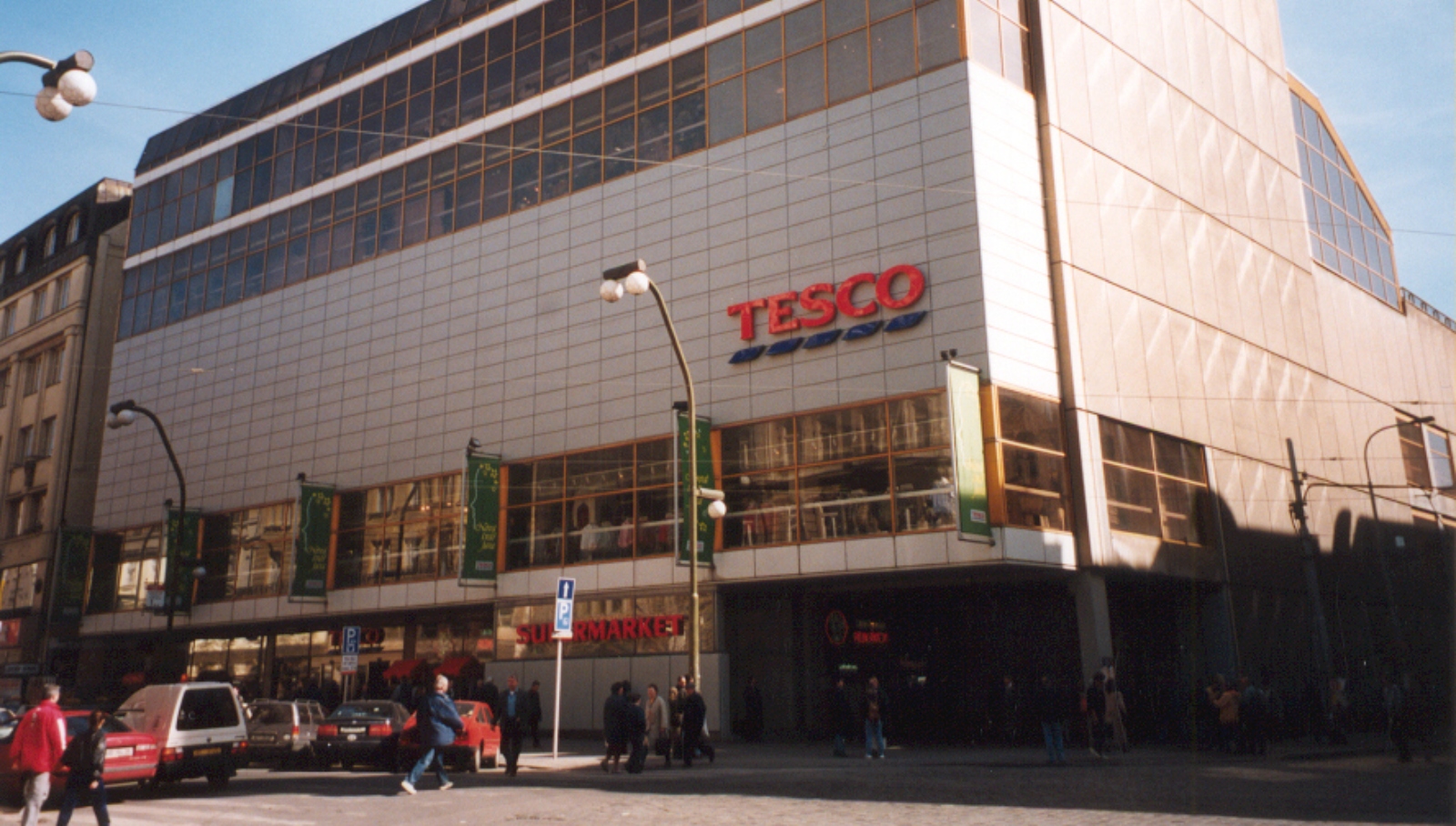 Soutěžte s Tesco a Frekvencí 1 o nový mobilní telefon od Xiaomi!