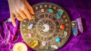 HOROSKOPY: Býci, citové záležitosti budou hrát velkou roli při&nbsp;proměnách vašich nálad. Jednejte opatrně