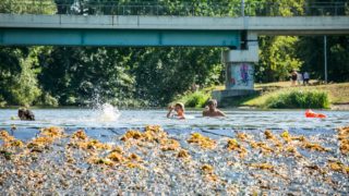 Meteorologové varují před bouřkami. Od pondělí nás čeká opět slunečné počasí