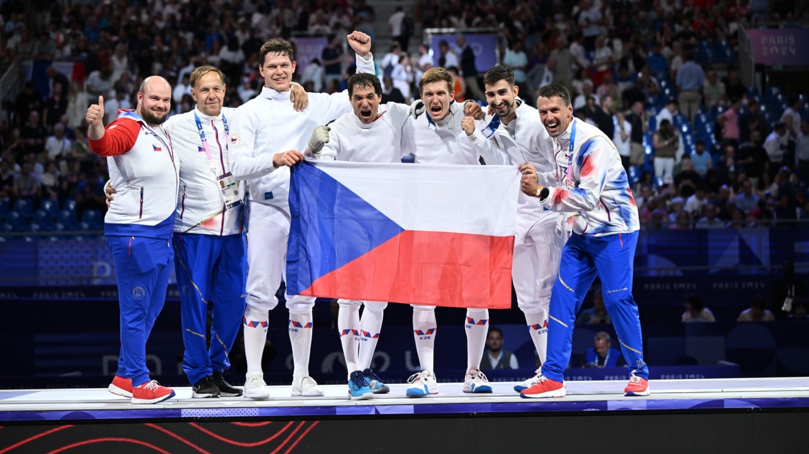 Nekonečné čekání na českou medaili pokořeno! Kordisté slaví bronz, porazili Francii