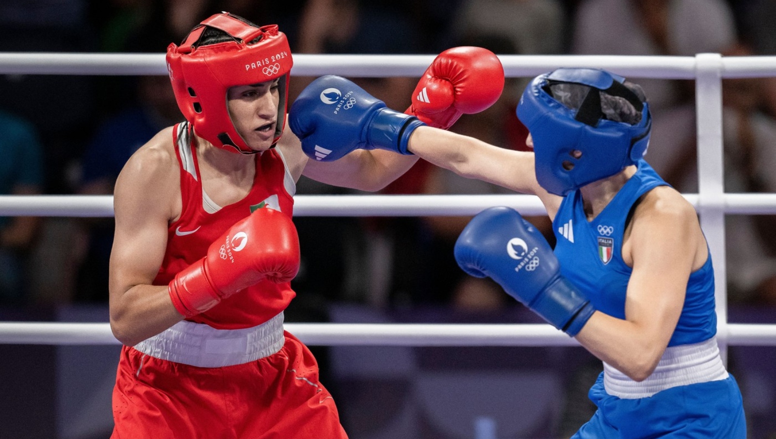 Skandál na olympiádě. Bojuji s mužem, plakala italská boxerka