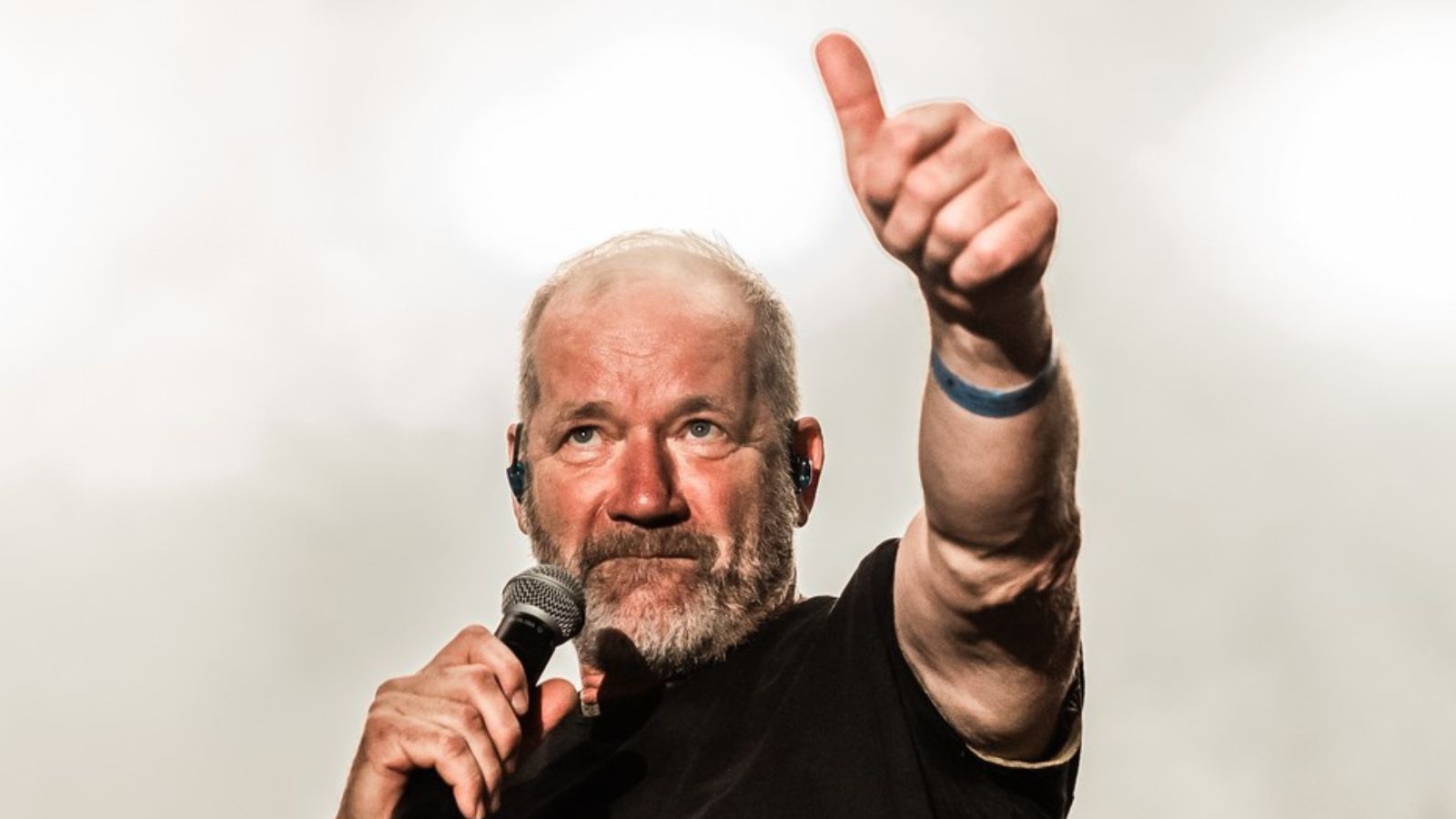 David Koller vydá Best Of. Zahrne i&nbsp;novou verzi písně Chci zas v&nbsp;tobě spát