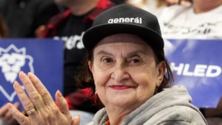 Putine, nesaháš ukrajinské sanitarní sestřičce po&nbsp;kotníky, vzkázala Eva Holubová z&nbsp;nemocnice