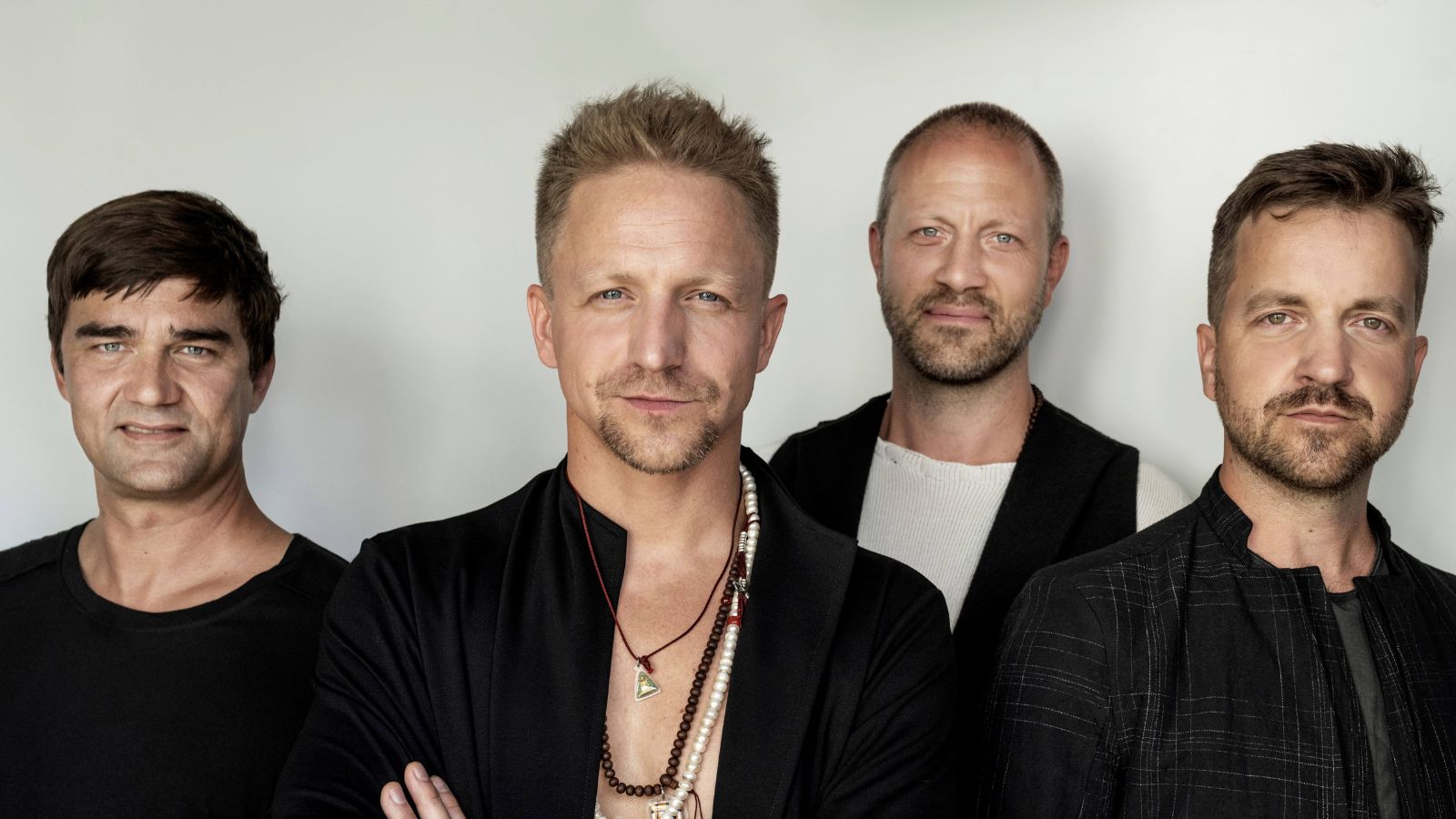 Tomáš Klus vydává osmé album. „Tady to máš“ jej vrací ke kořenům písničkářství