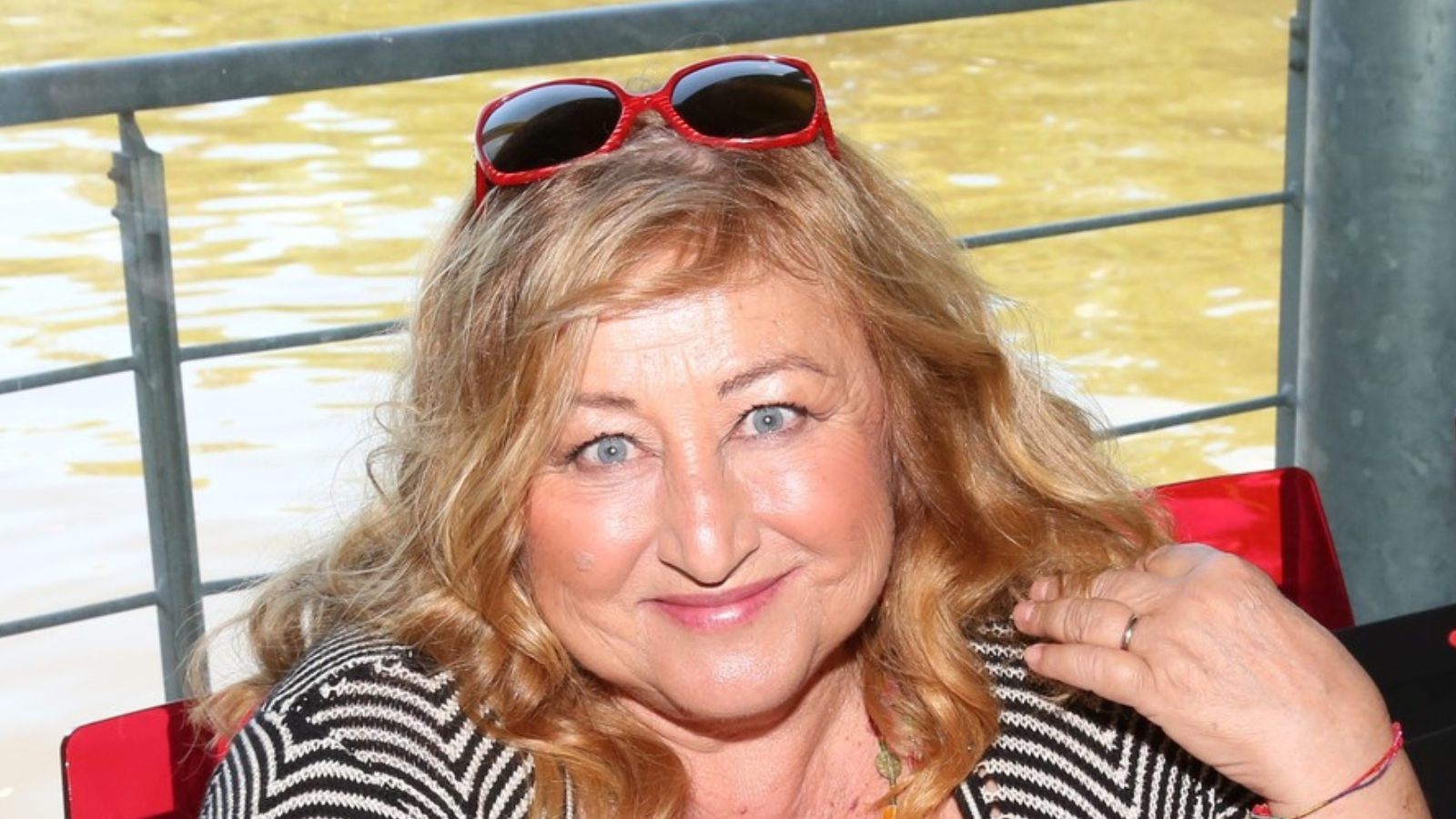 Halina Pawlowská se po&nbsp;dlouhé nemoci ozvala fanouškům a&nbsp;zveřejnila nostalgickou fotografii